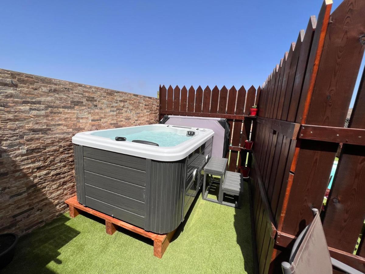 Estudio Agradable, Con Jacuzzi, Terraza Y Barbacoa, Totalmente Independiente Appartement Corralejo Buitenkant foto