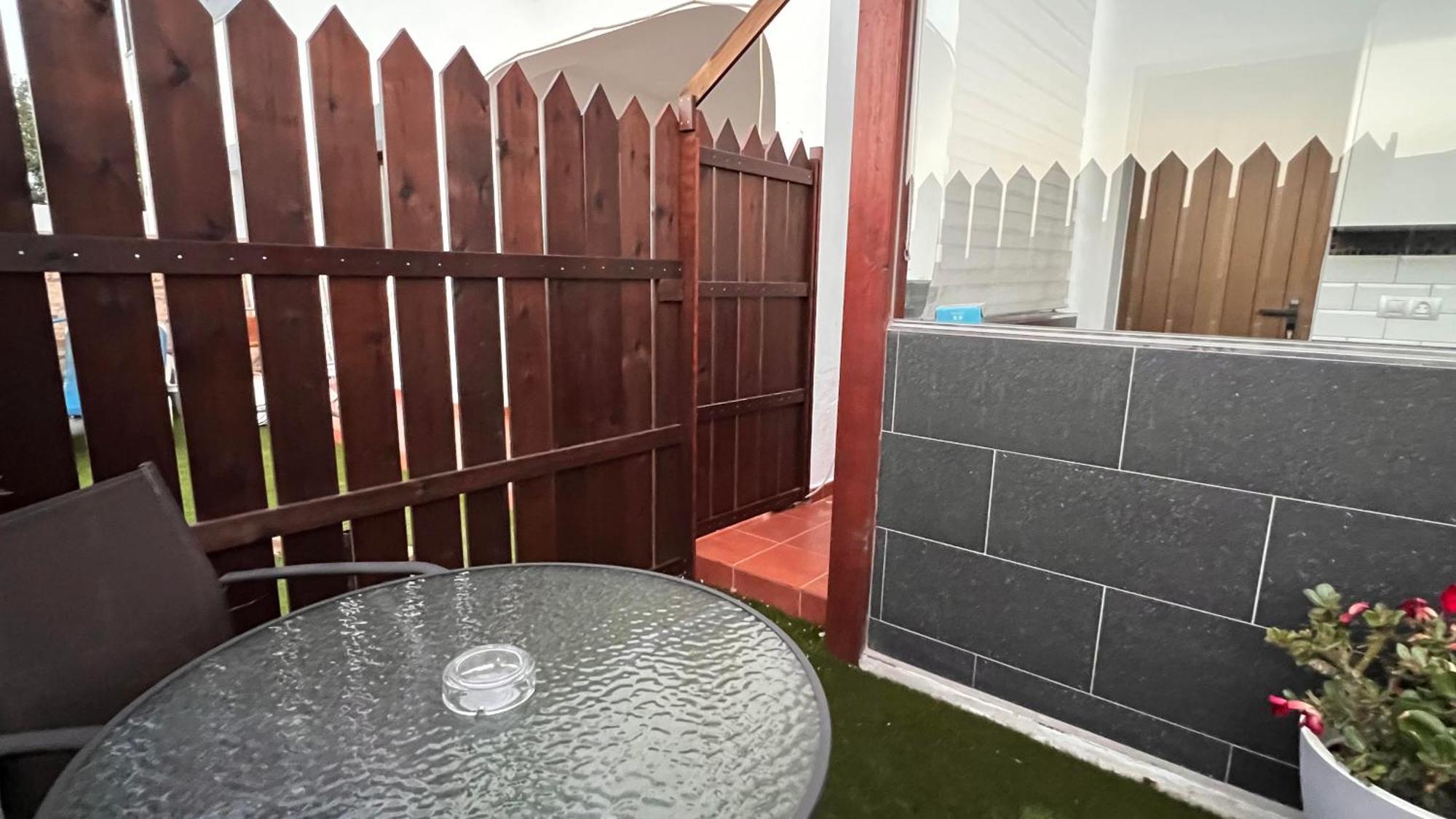 Estudio Agradable, Con Jacuzzi, Terraza Y Barbacoa, Totalmente Independiente Appartement Corralejo Buitenkant foto